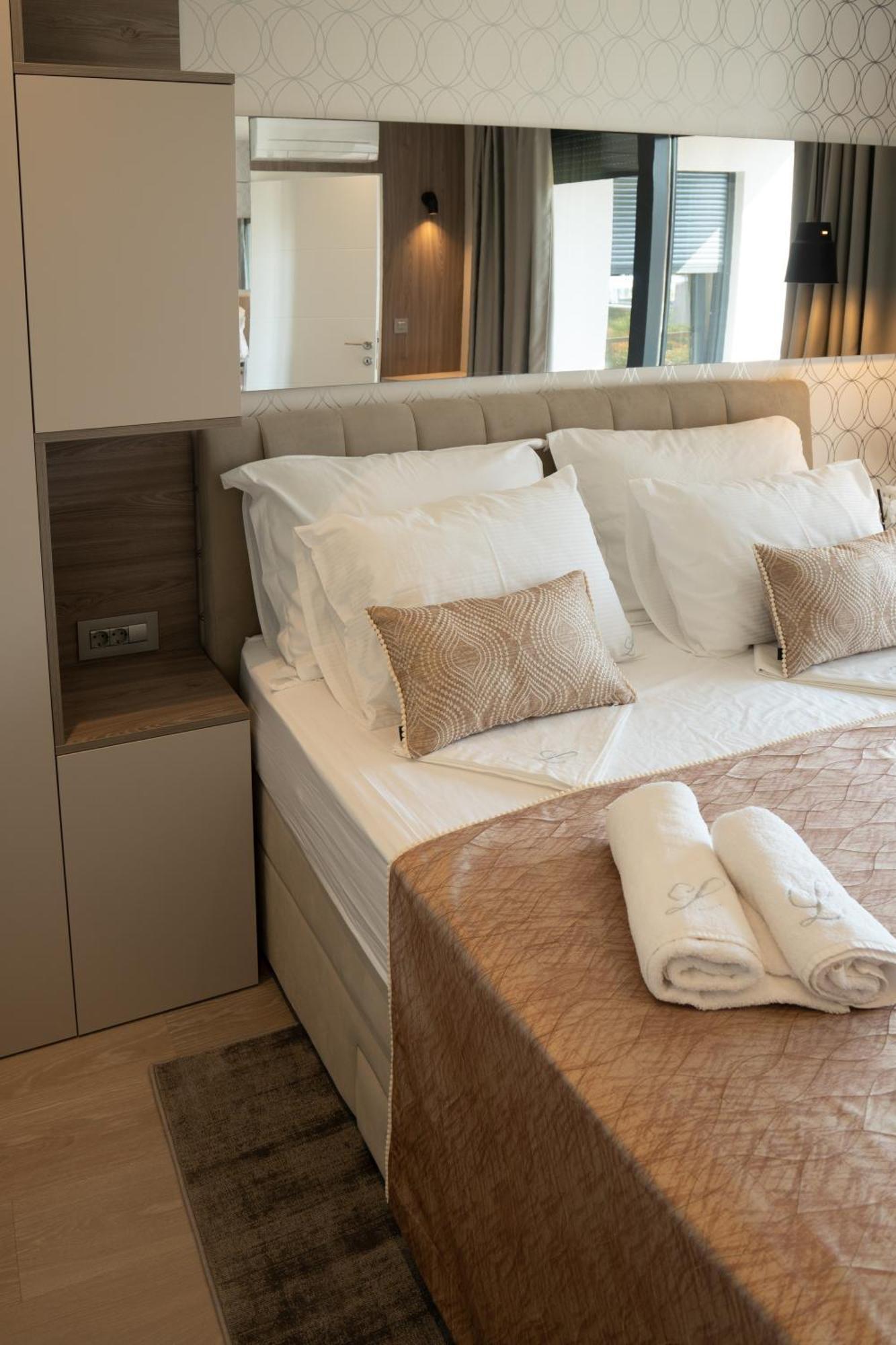 Lena Luxury Apartments Zadar Ngoại thất bức ảnh